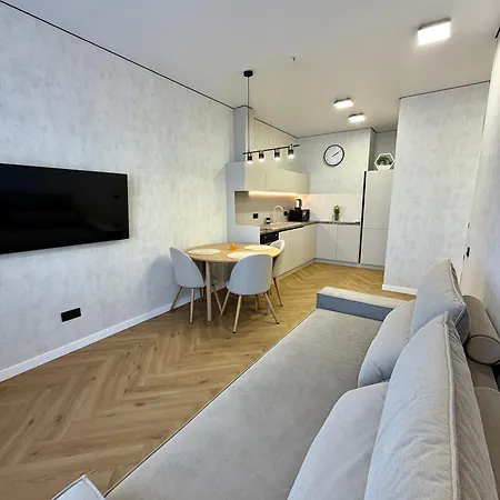 45 Pearl 1-bedrooms Sea View Apartment