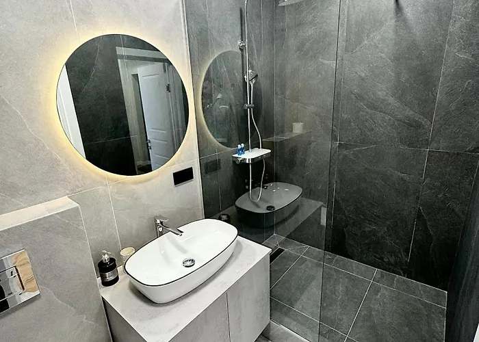 45 Pearl 1-bedrooms Sea View Apartment Odesa