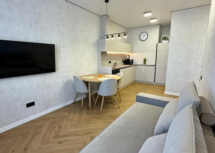 45 Pearl 1-bedrooms Sea View Apartment